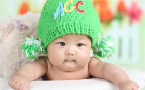 梁姓男宝宝名字精选：2026年05月24日生辰八字起名技巧