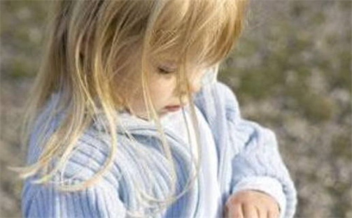 2026.06.18生的胡姓女宝宝取名常见误区与高分名字推荐